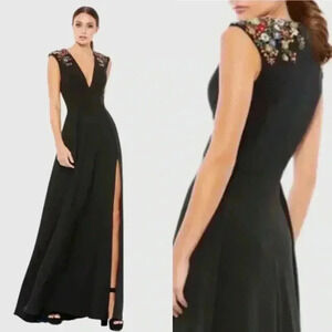 IEENA for Mac Duggal 26540 Beaded Cap Sleeve V Neck A Line Gown - Black - Size 4